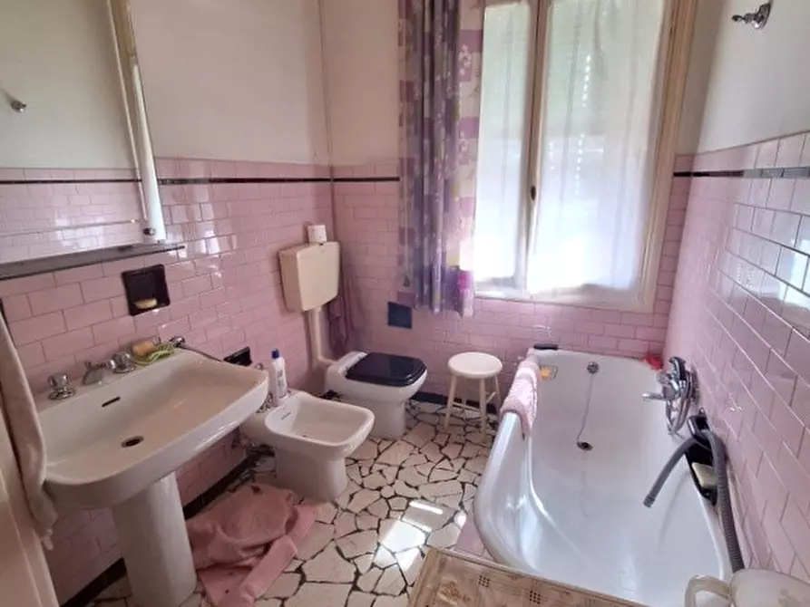 Immagine 5 di Appartamento in vendita  in Viale Trento a Valdagno