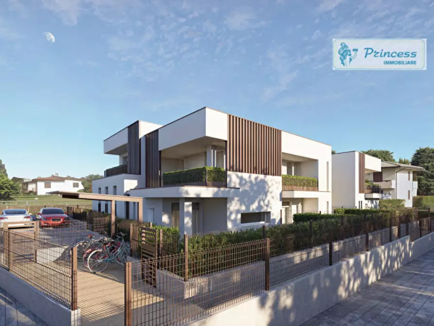 Immagine 1 di Attico in vendita  in Viale dell'Industria a Schio