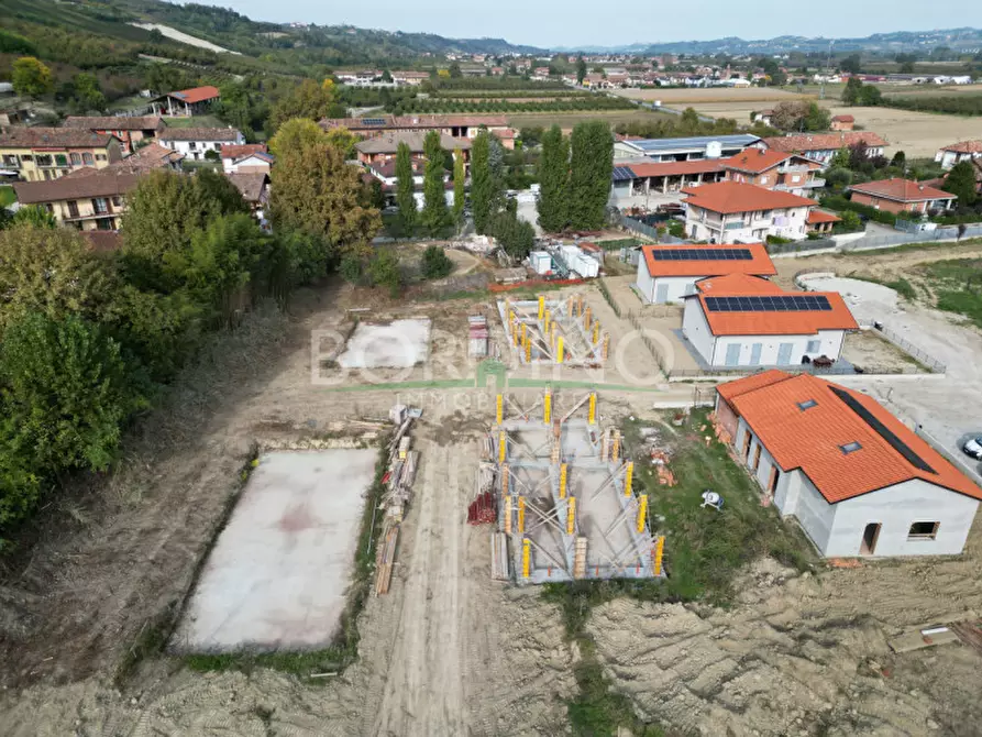 Immagine 18 di Villa in vendita  in Via XI Febbraio snc a Alba