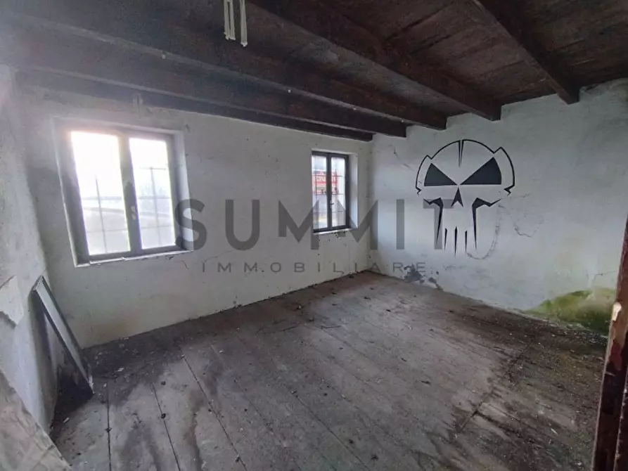 Immagine 9 di Villetta a schiera in vendita  a Valli Del Pasubio