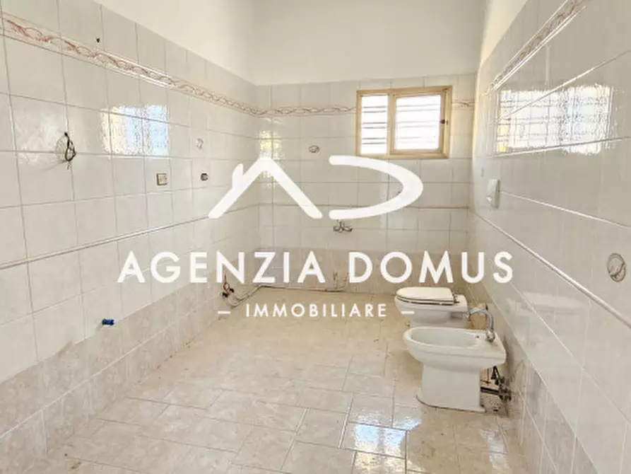 Immagine 13 di Villa in vendita  in via Liguria 31 a Racale