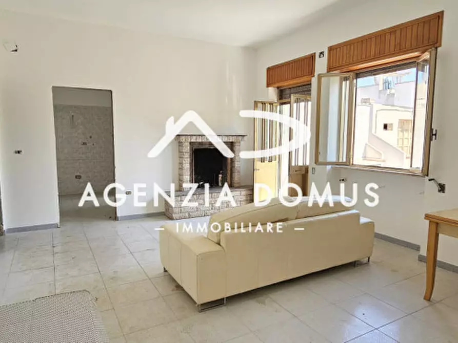 Immagine 15 di Villa in vendita  in via Liguria 31 a Racale