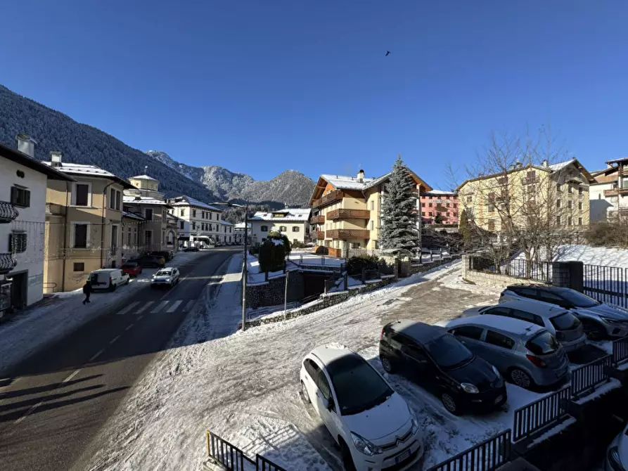 Immagine 25 di Appartamento in vendita  in Via Vecellio,2 a Auronzo Di Cadore