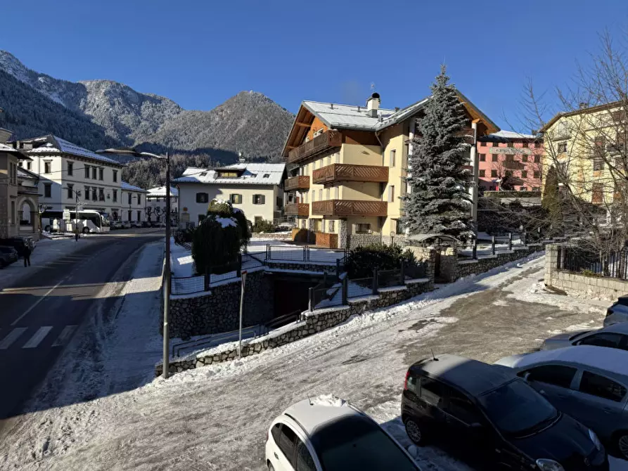 Immagine 26 di Appartamento in vendita  in Via Vecellio,2 a Auronzo Di Cadore