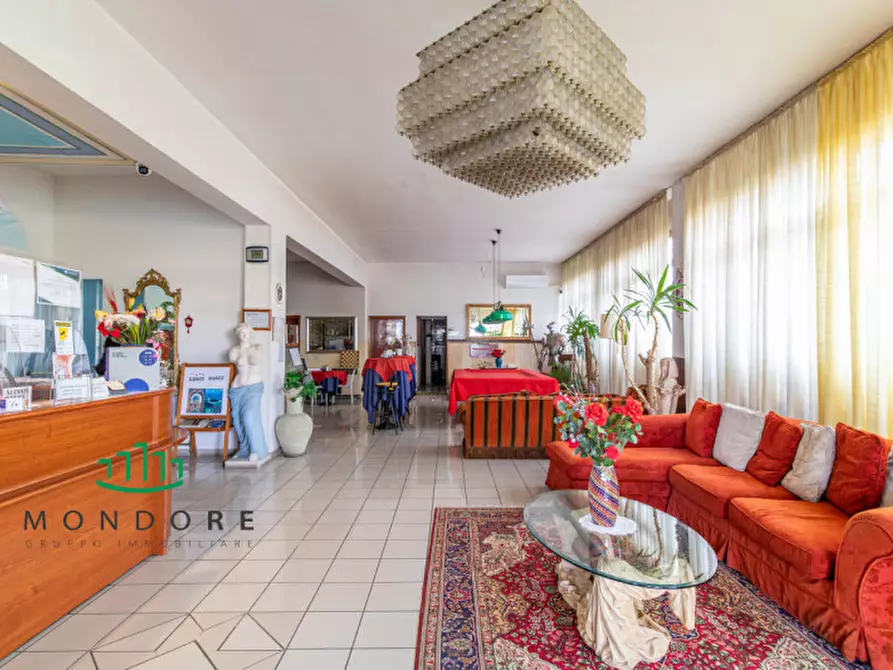 Immagine 8 di Hotel in vendita  in via emilia 15 a Valsamoggia