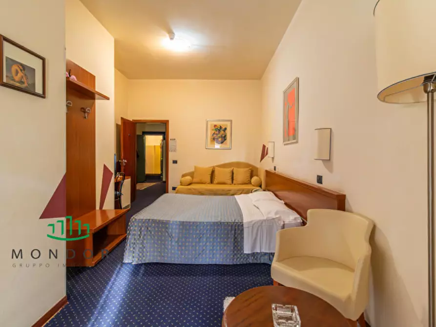 Immagine 10 di Hotel in vendita  in via emilia 15 a Valsamoggia