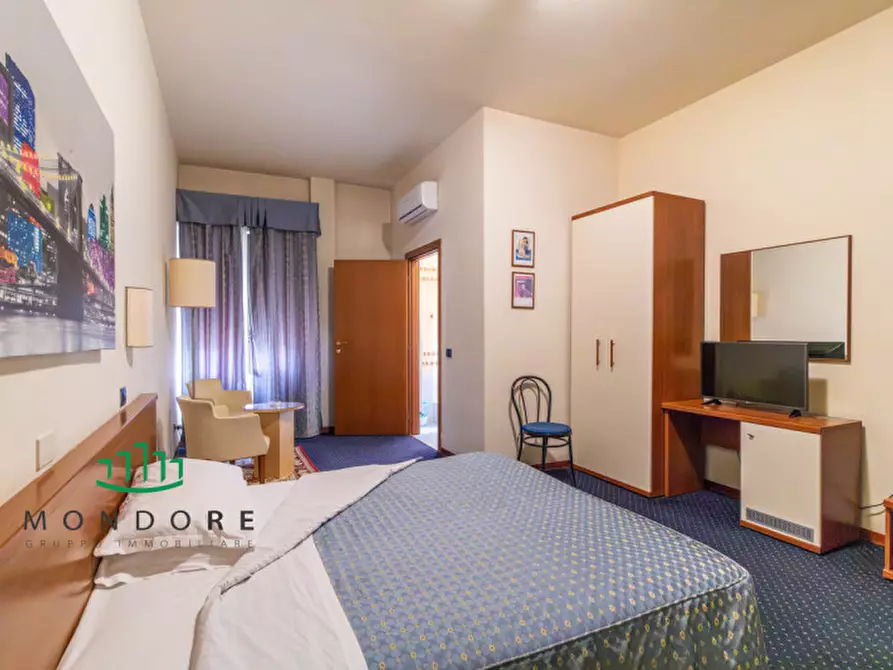 Immagine 13 di Hotel in vendita  in via emilia 15 a Valsamoggia