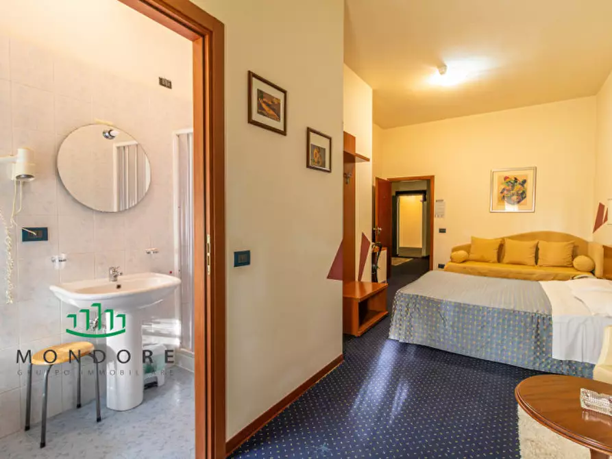 Immagine 14 di Hotel in vendita  in via emilia 15 a Valsamoggia