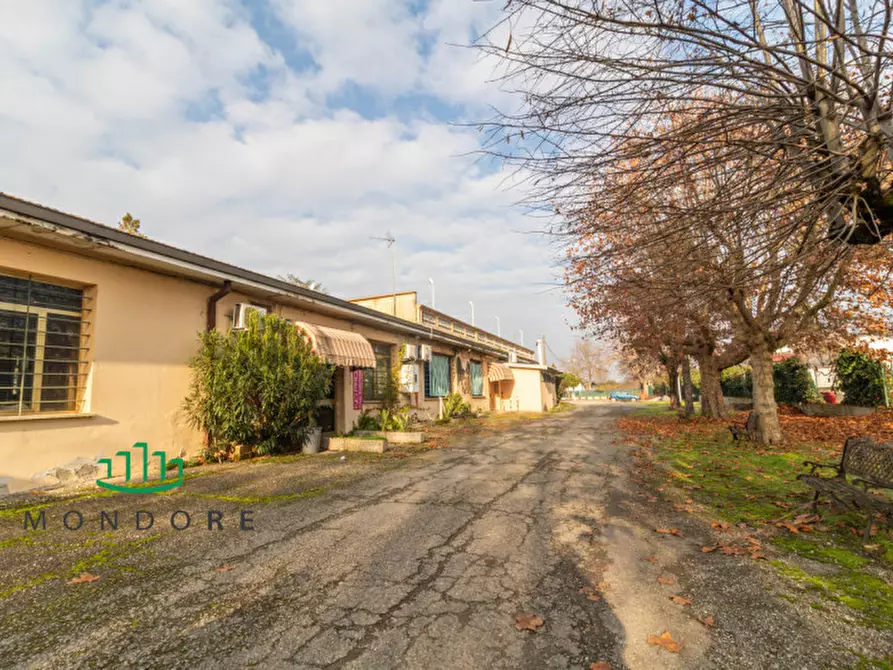 Immagine 27 di Hotel in vendita  in via emilia 15 a Valsamoggia