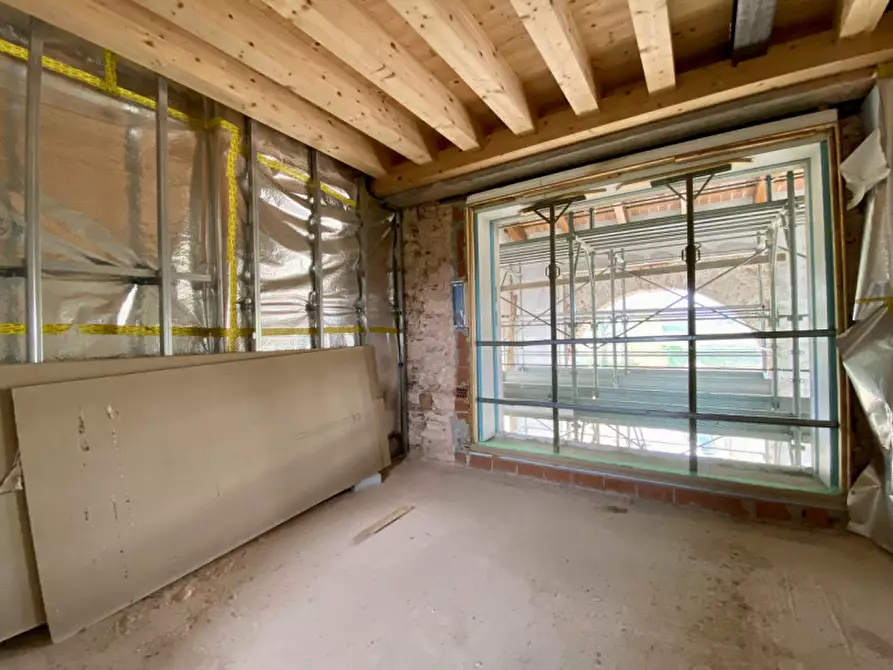 Immagine 3 di Villetta a schiera in vendita  in Strada di Settecà, 147 a Vicenza