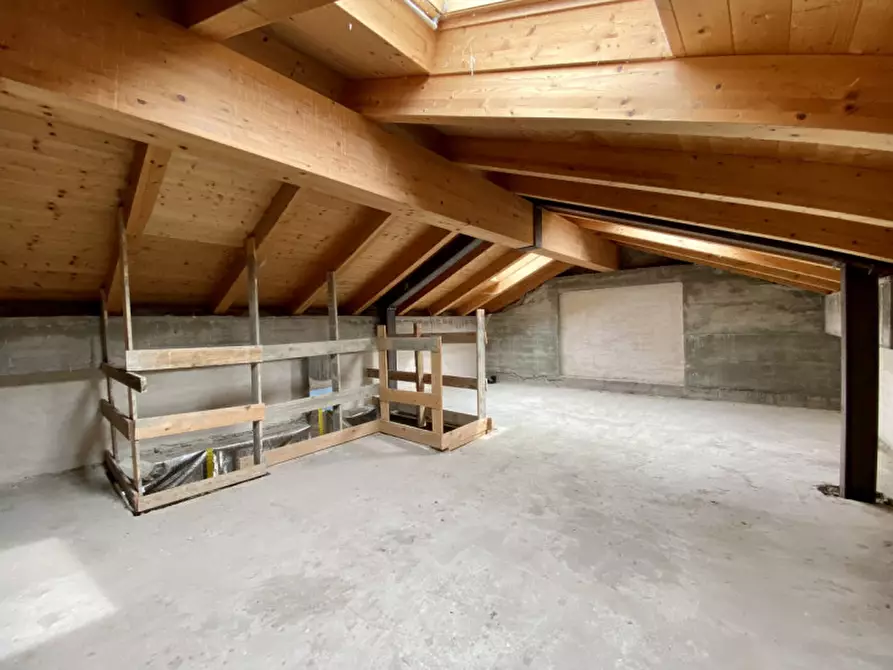 Immagine 7 di Villetta a schiera in vendita  in Strada di Settecà, 147 a Vicenza