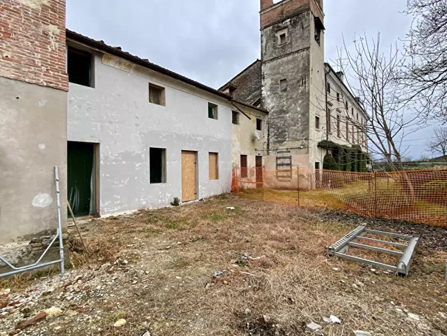Immagine 7 di Villetta a schiera in vendita  in Strada di Settecà, 147 a Vicenza