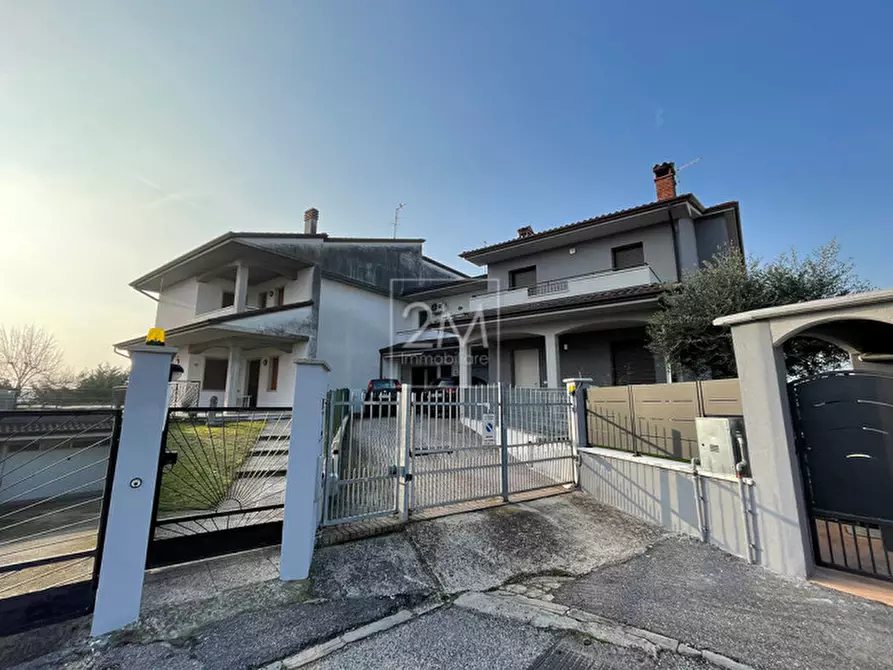 Immagine 1 di Villetta a schiera in vendita  in Via dei Colli a Villafranca Di Verona