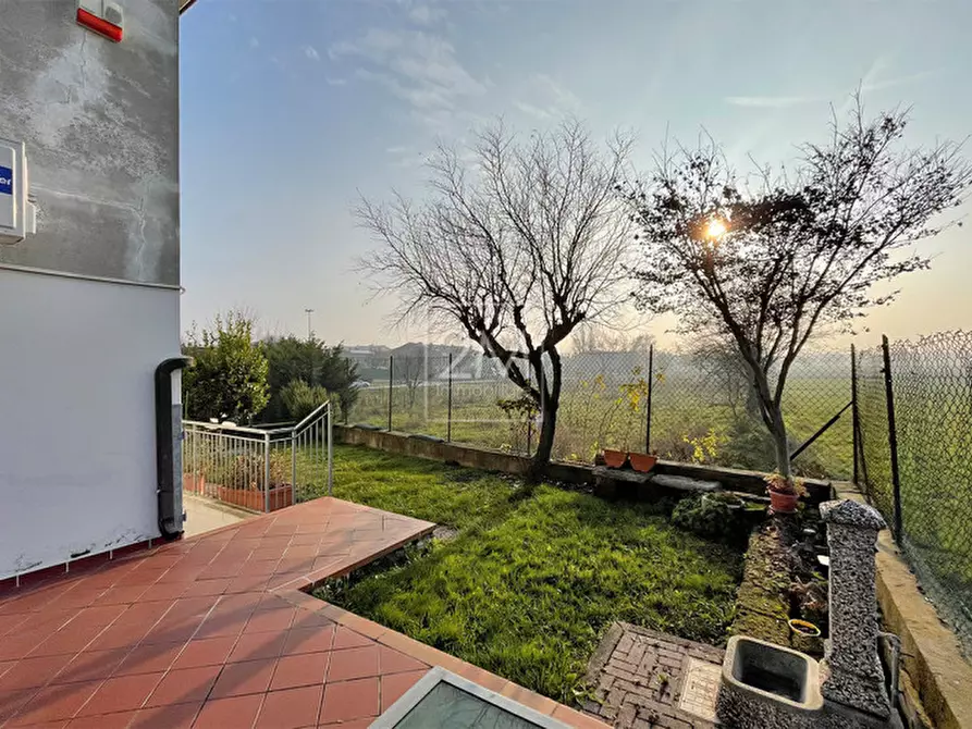 Immagine 9 di Villetta a schiera in vendita  in Via dei Colli a Villafranca Di Verona