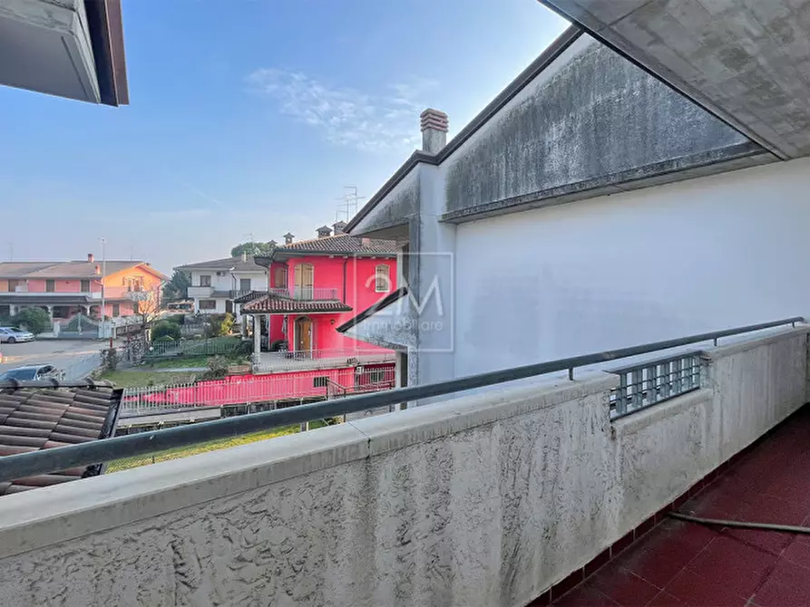 Immagine 24 di Villetta a schiera in vendita  in Via dei Colli a Villafranca Di Verona