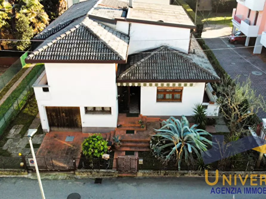 Immagine 1 di Casa indipendente in vendita  in Via Jacopo Facciolati a Padova