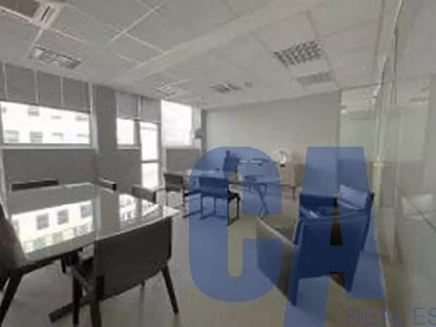 Immagine 6 di Ufficio in affitto  in GALLERIA SAN BABILA a Milano