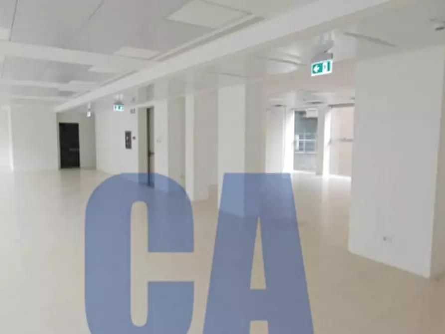 Immagine 1 di Ufficio in affitto  in GALLERIA SAN BABILA a Milano