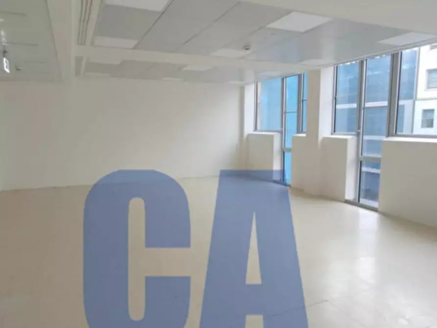 Immagine 14 di Ufficio in affitto  in GALLERIA SAN BABILA a Milano
