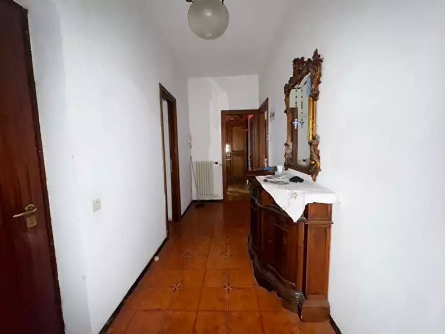 Immagine 10 di Appartamento in vendita  a Brescia