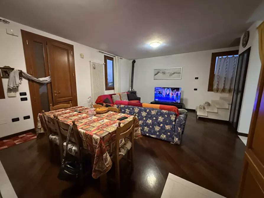 Immagine 2 di Villetta a schiera in vendita  a Rovolon