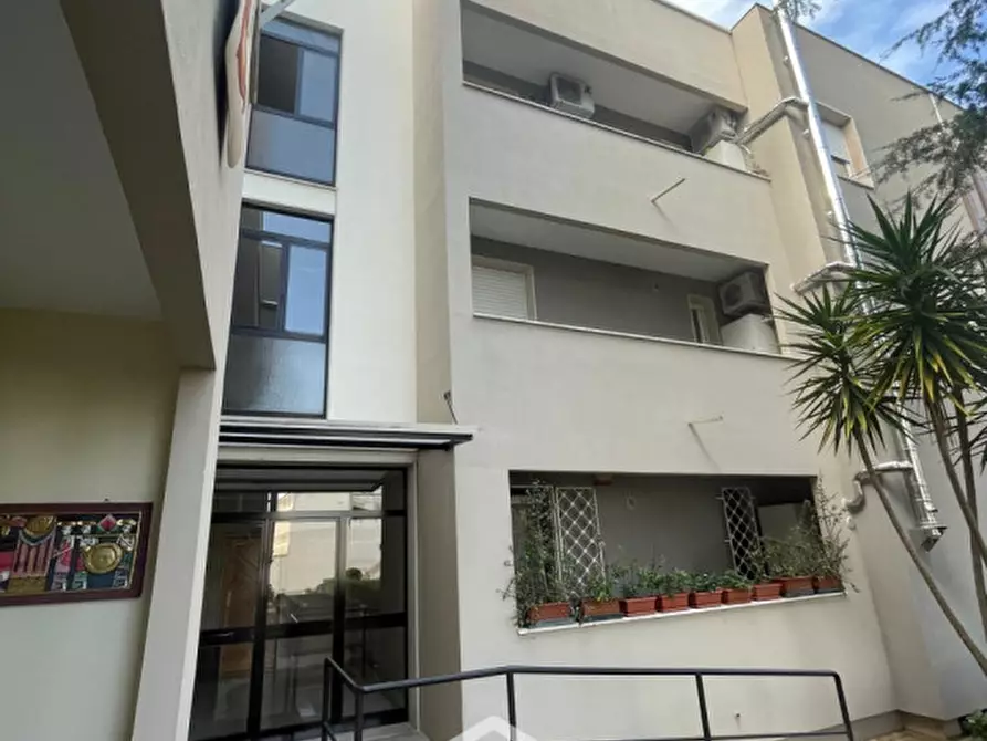 Immagine 6 di Appartamento in vendita  in via lecce,162 a Lizzanello