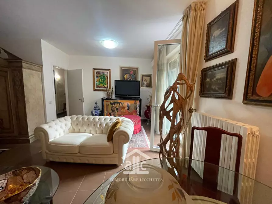 Immagine 18 di Appartamento in vendita  in via lecce,162 a Lizzanello