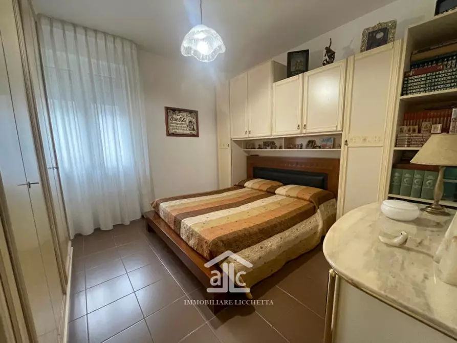 Immagine 25 di Appartamento in vendita  in via lecce,162 a Lizzanello