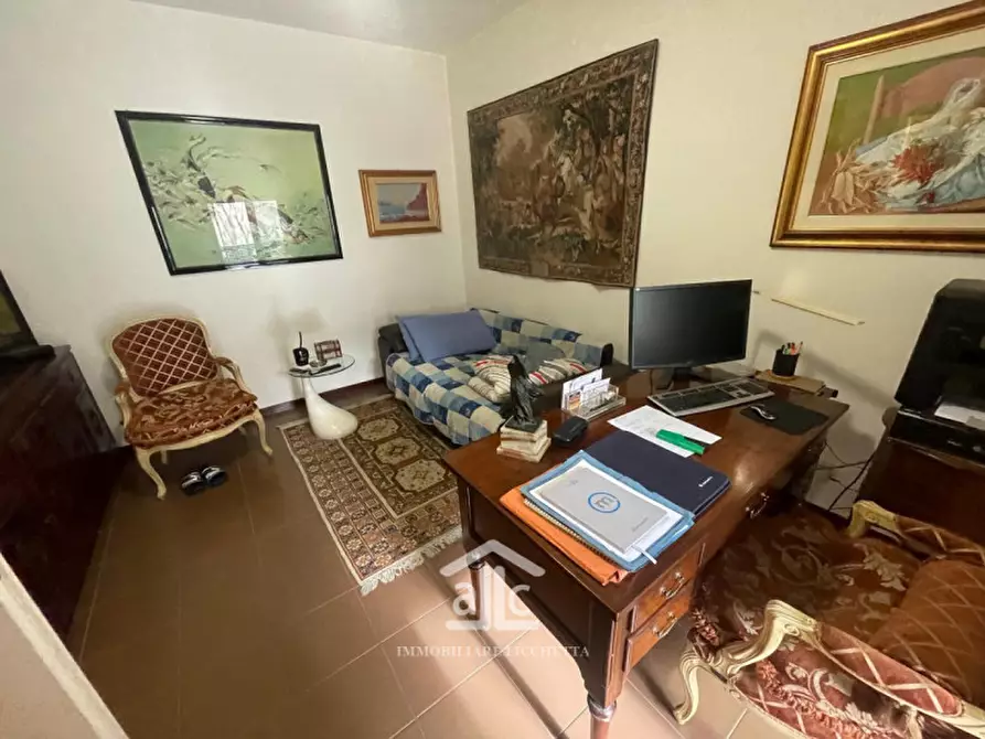 Immagine 33 di Appartamento in vendita  in via lecce,162 a Lizzanello