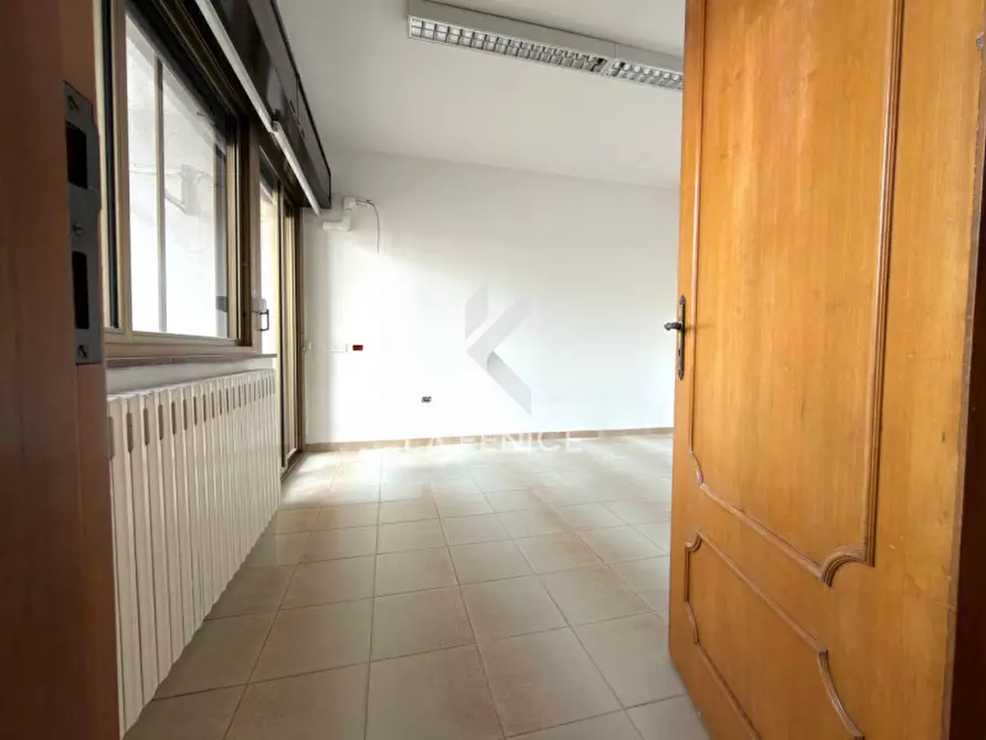 Immagine 17 di Appartamento in affitto  in Via Dello stadio 51 a Martina Franca