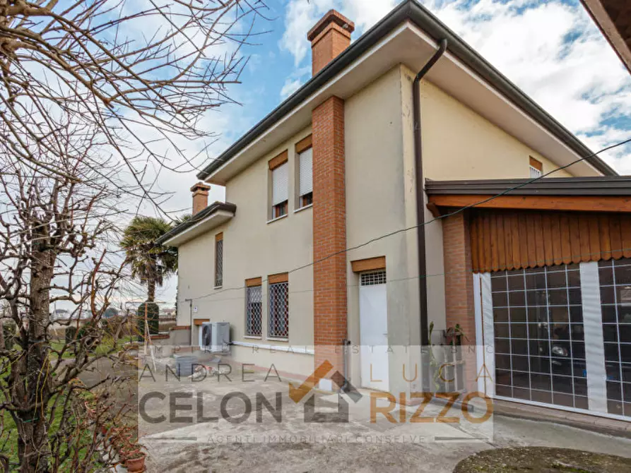 Immagine 8 di Villa in vendita  in Via Carrare, 6 a Agna