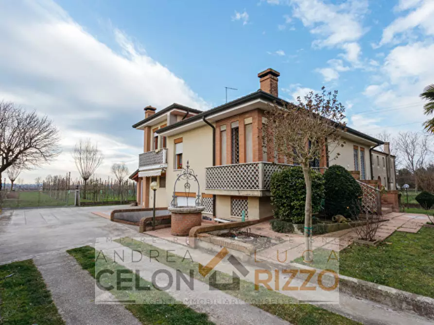 Immagine 14 di Villa in vendita  in Via Carrare, 6 a Agna