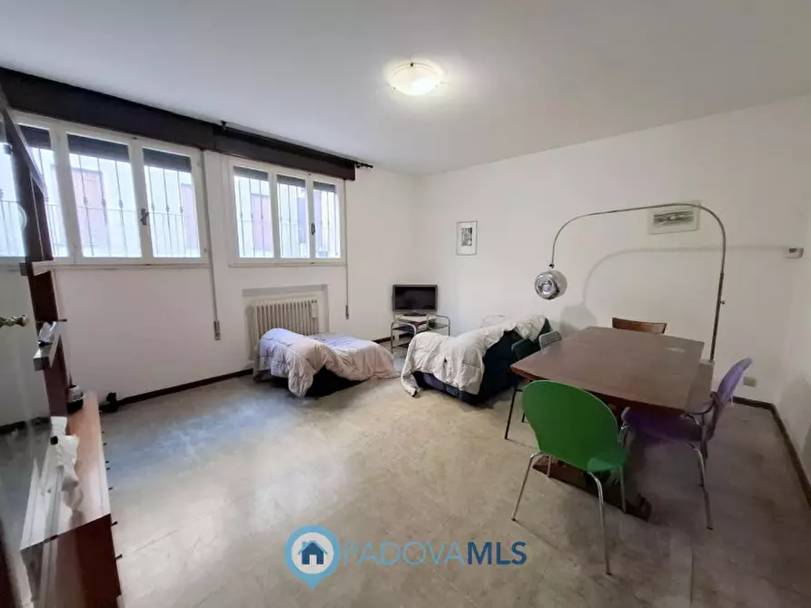 Immagine 2 di Appartamento in vendita  in Via Stefano Breda a Padova