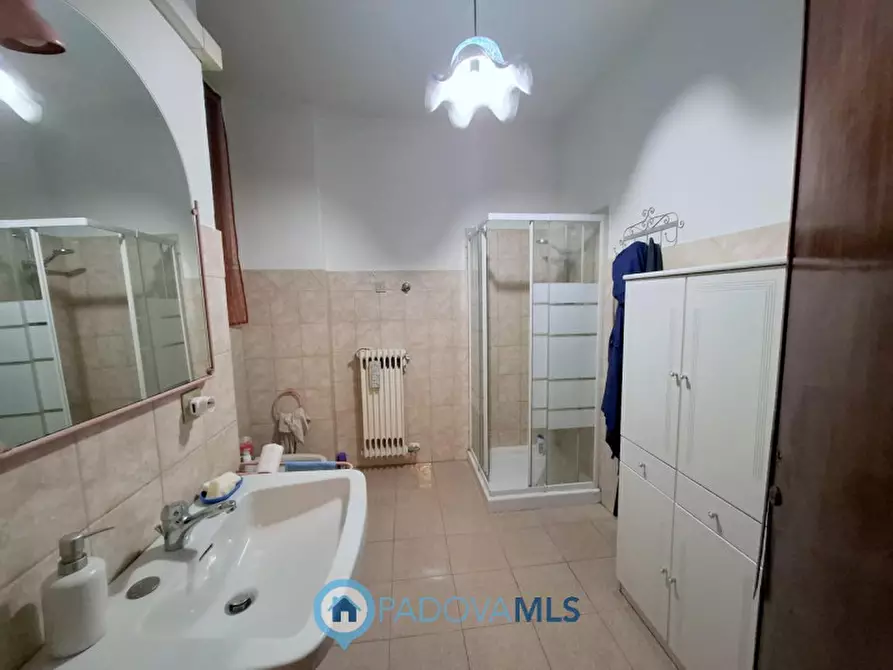 Immagine 14 di Appartamento in vendita  in Via Stefano Breda a Padova