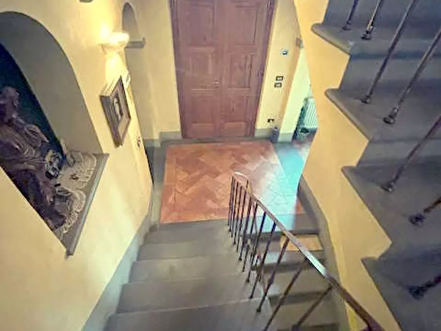 Immagine 15 di Villa in vendita  in via del tasso a Terranuova Bracciolini