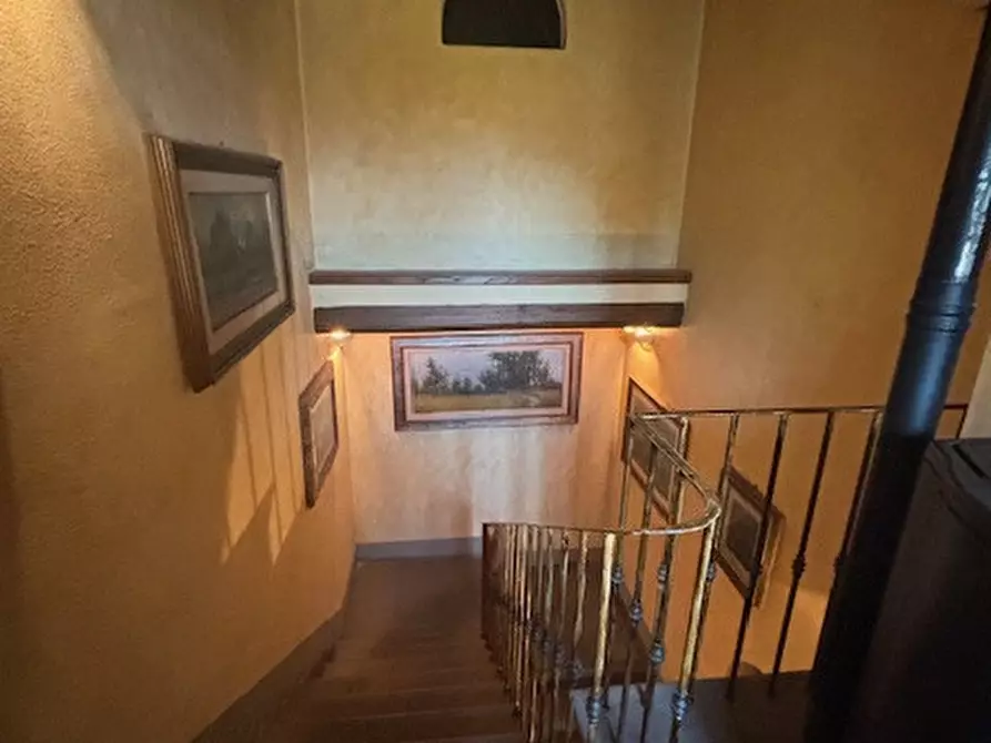 Immagine 17 di Villa in vendita  in via del tasso a Terranuova Bracciolini