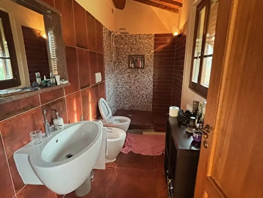 Immagine 31 di Villa in vendita  in via del tasso a Terranuova Bracciolini