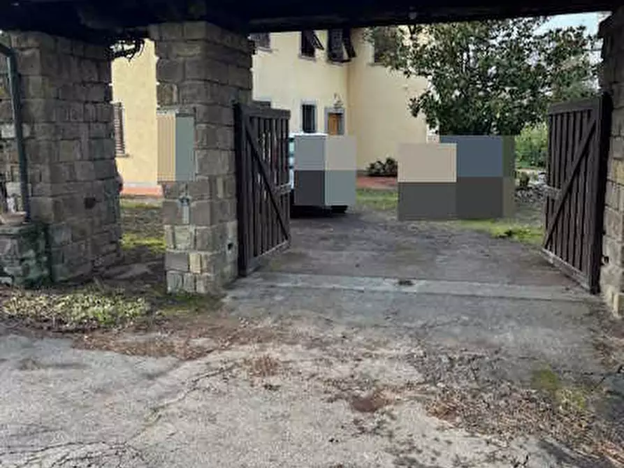 Immagine 39 di Villa in vendita  in via del tasso a Terranuova Bracciolini