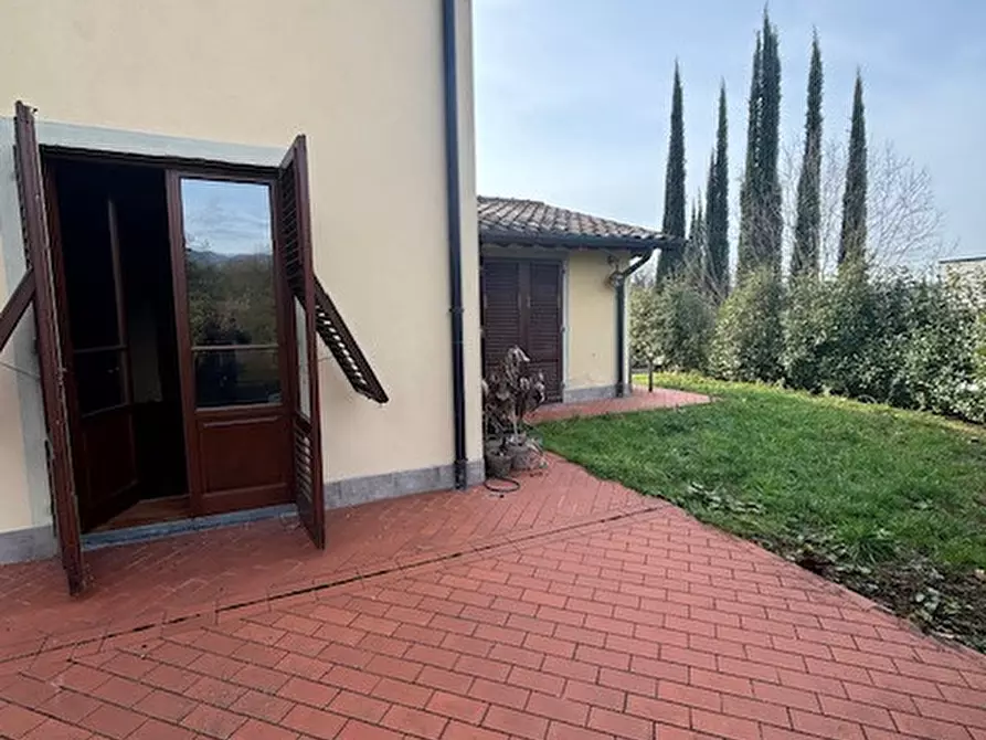 Immagine 40 di Villa in vendita  in via del tasso a Terranuova Bracciolini