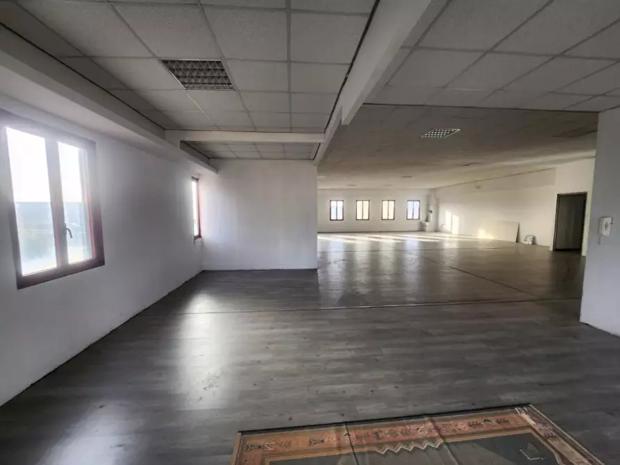 Immagine 5 di Capannone industriale in vendita  in VIA Terre delle Risaie,27 a Salerno