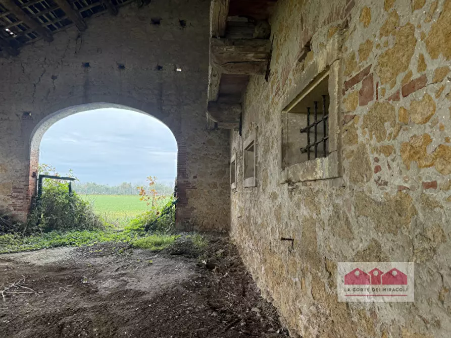 Immagine 5 di Rustico / casale in vendita  in Via Chiavica a Lonigo