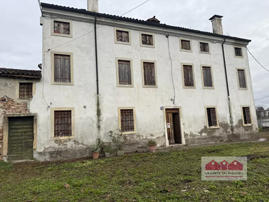 Immagine 10 di Rustico / casale in vendita  in Via Chiavica a Lonigo