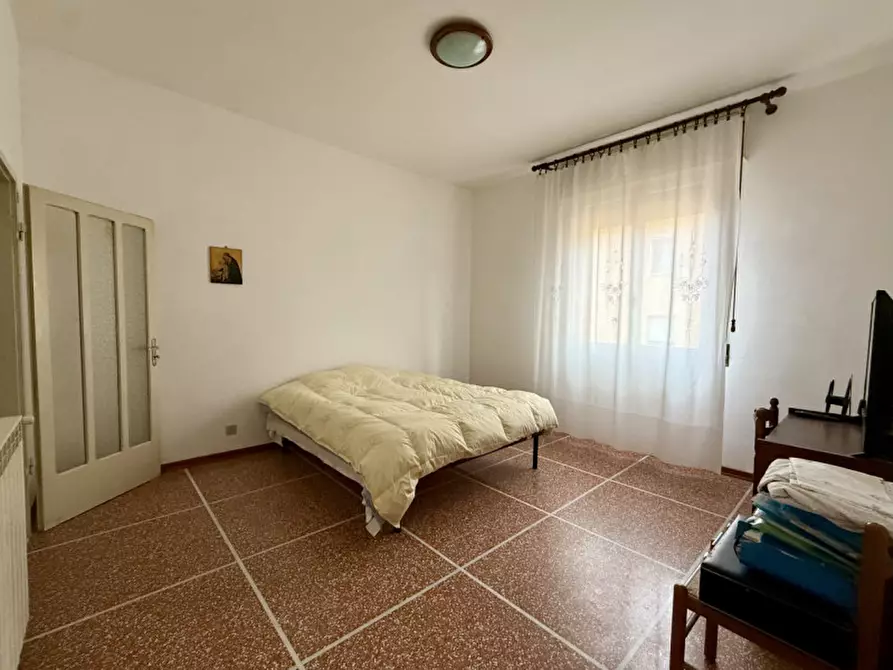 Immagine 3 di Appartamento in vendita  in Via Antonio Bondi a Bologna