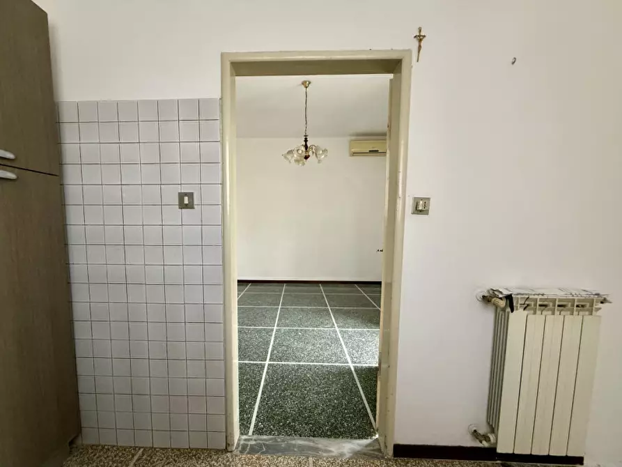 Immagine 17 di Appartamento in vendita  in Via Antonio Bondi a Bologna