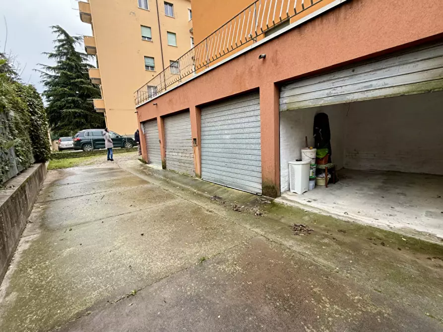 Immagine 21 di Appartamento in vendita  in Via Antonio Bondi a Bologna