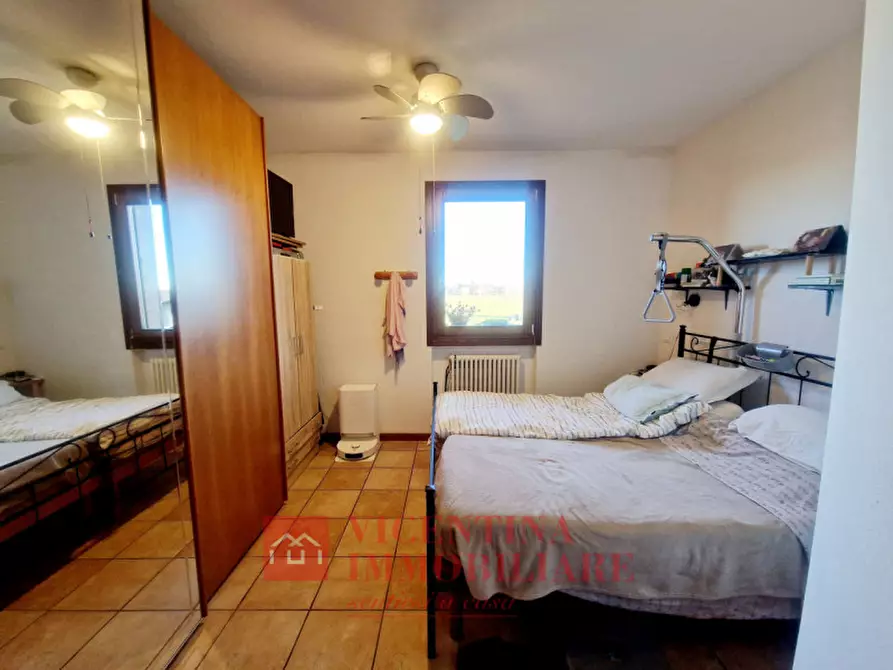 Immagine 16 di Appartamento in vendita  in Strada marosticana 170 u a Vicenza