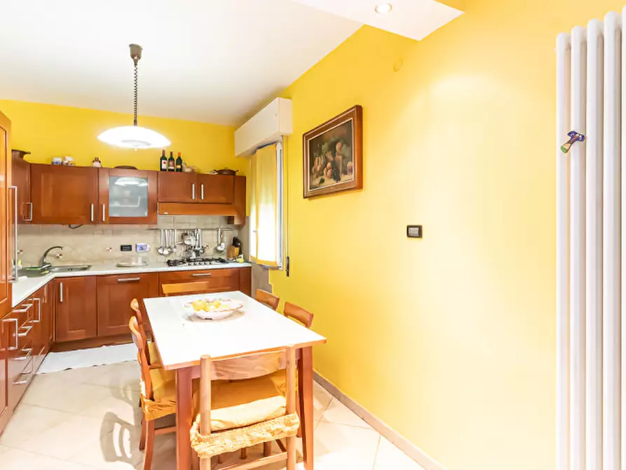 Immagine 9 di Appartamento in vendita  in Via Larga a Castel Guelfo Di Bologna