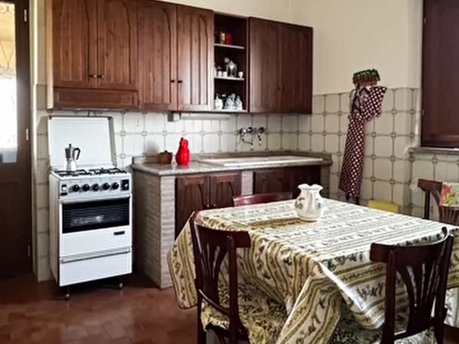 Immagine 9 di Villa in vendita  in Via Pò a Magliano Sabina