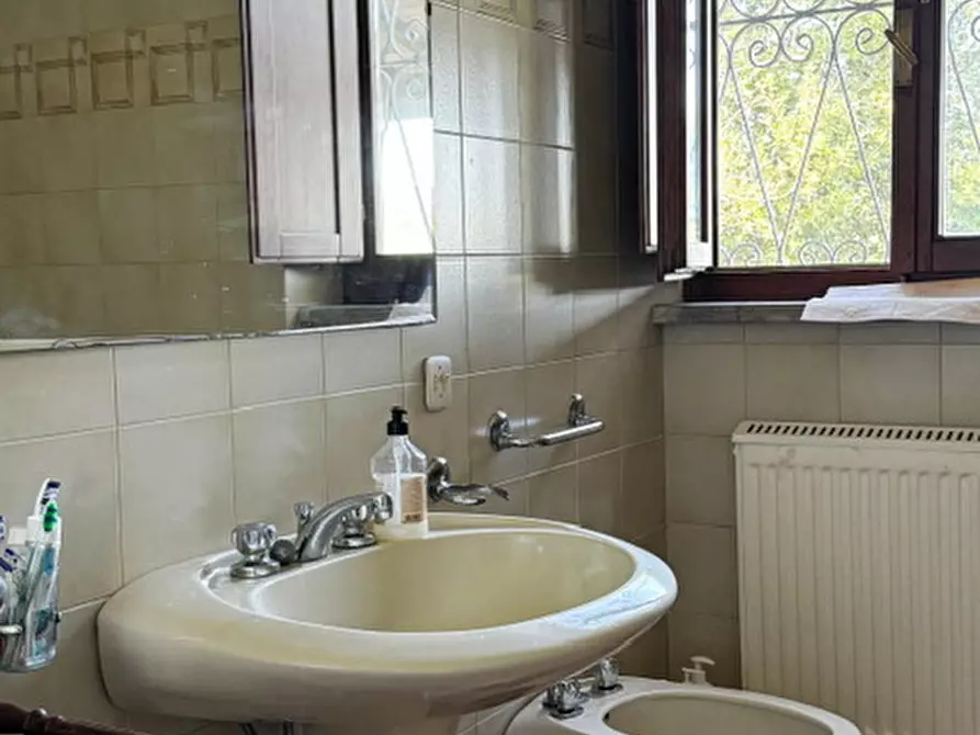 Immagine 11 di Villa in vendita  in Via Pò a Magliano Sabina