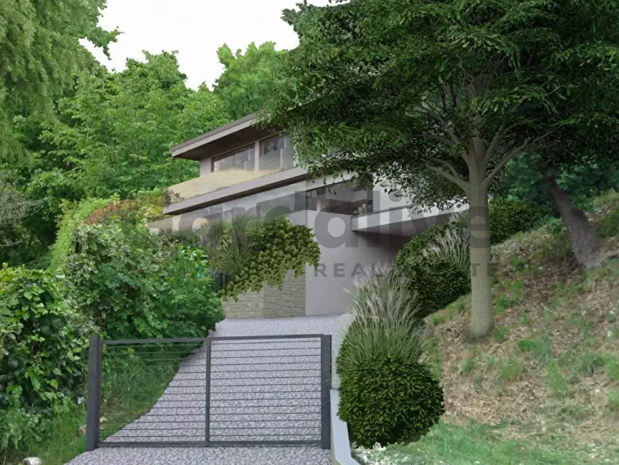 Immagine 1 di Terreno in vendita  in Via Panoramica a Gardone Riviera